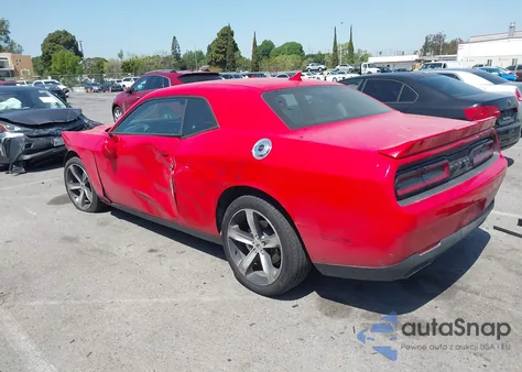 2019 Dodge Challenger Sxt z USA, uszkodzony, nr VIN 2C3CDZAG1KH652565